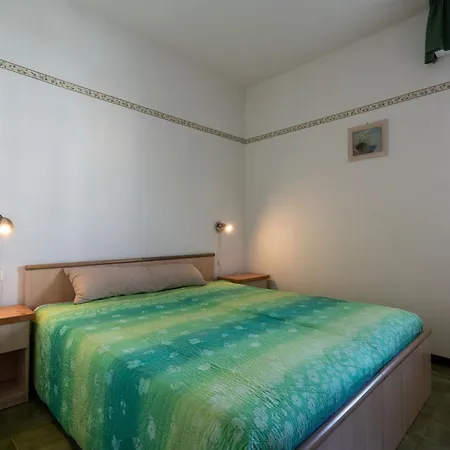 Comfy Sea View In *